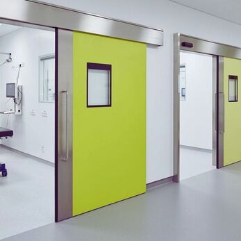 Khóa liên động Interlock có dùng được với cửa tự động không?