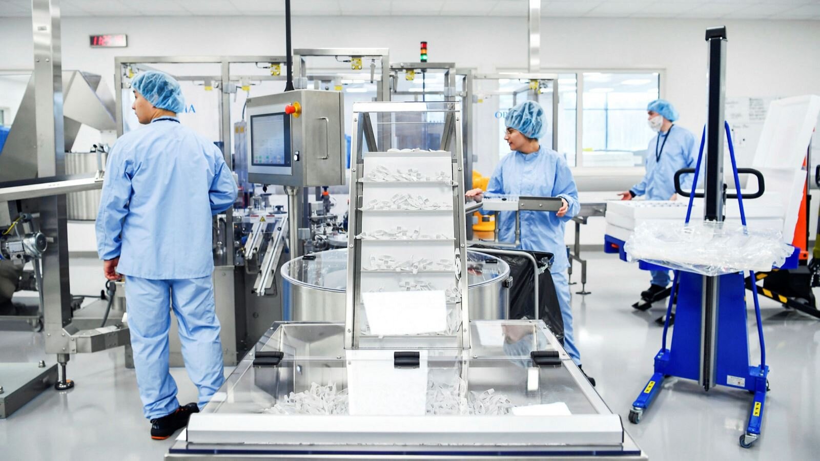 nhà máy sản xuất vaccine